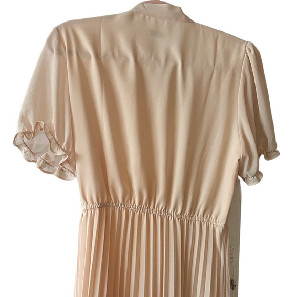 Elegant Beige Midi Dress with Bow Tie Neckline and pleated skirt size L - Picture 3 of 3